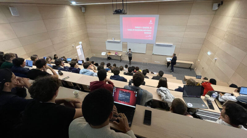 Présentation de Stevens Institute of Technology devant les étudiants de Centrale Nantes